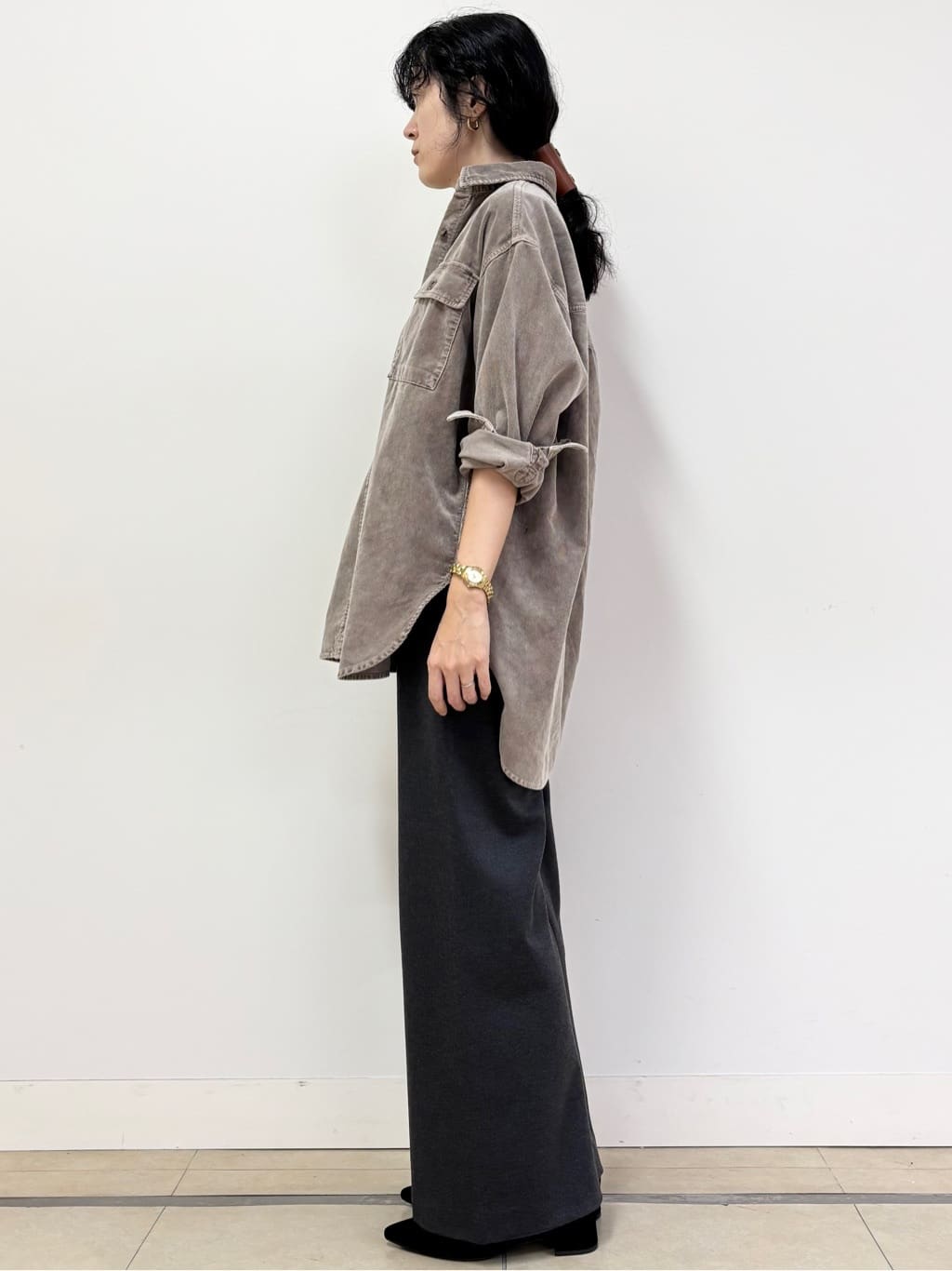 YOKOTAさんの「DRESSTERIOR｜【洗える/抜け感】コーデュロイガーメントダイシャツ」を使ったコーディネート