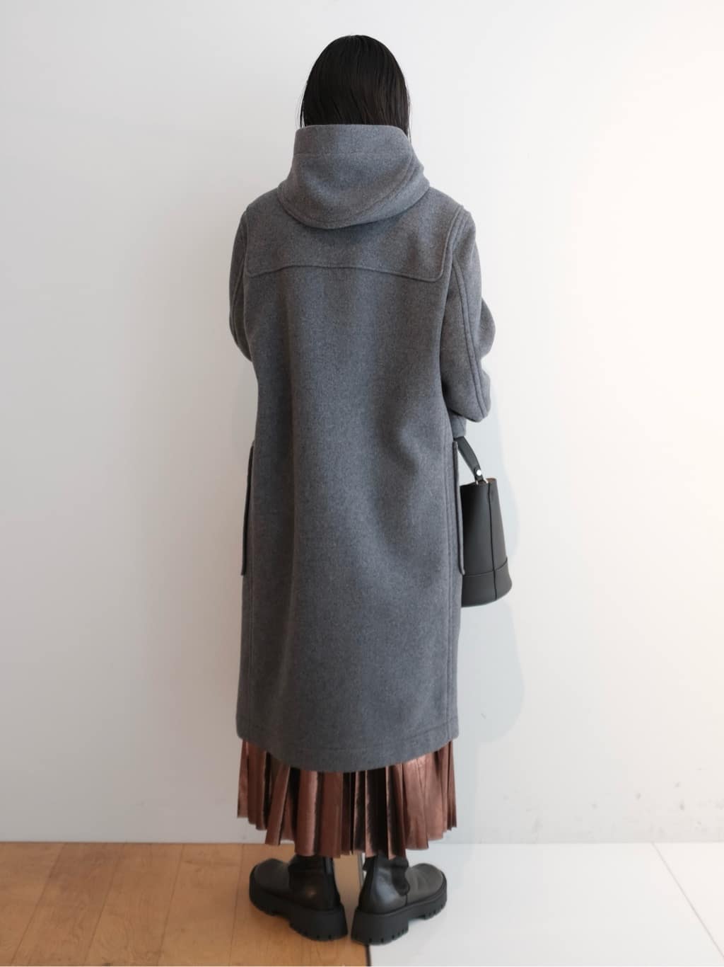 Kishimotoさんの「DRESSTERIOR｜◆Superfineリサイクルメルトンダッフルコート」を使ったコーディネート