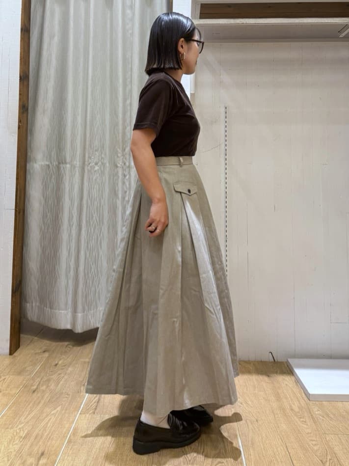 chさんの「THE SHOP TK｜シアーベロアカットソー【洗える】」を使ったコーディネート