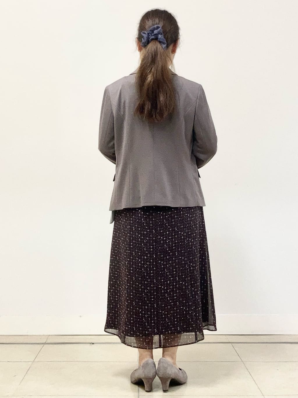 tomominさんの「Reflect｜【WEB先行カラーあり／マシンウォッシュ可／ナローベルト付き】オフボディツイードチェックワンピース」を使ったコーディネート