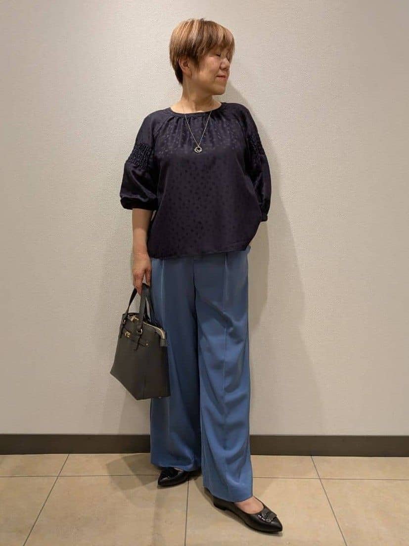 yoshiさんの「Reflect｜【一枚で着映える◎】レオパード風ジャカードブラウス」を使ったコーディネート