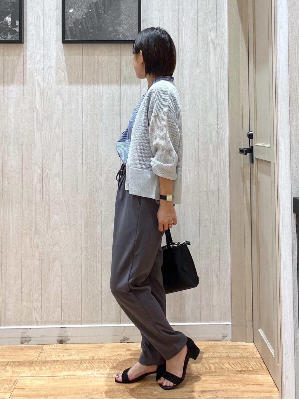 shirayuuuさんの「SHOO･LA･RUE｜キラッと光るラメとスパンコールが印象的 メッシュカーディガン」を使ったコーディネート
