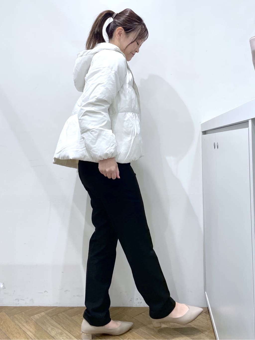 Junさんの「index｜ラメガーター編みボートネックニット【洗濯機OK】《8col／XS～LL》」を使ったコーディネート
