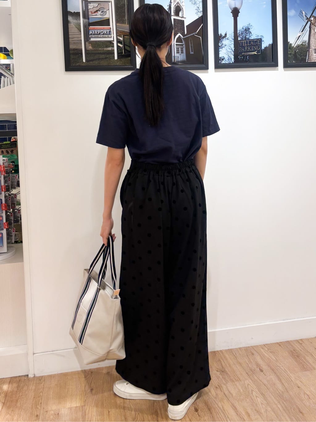 Ririkaさんの「Dessin｜ロゴ刺繍Tシャツ」を使ったコーディネート