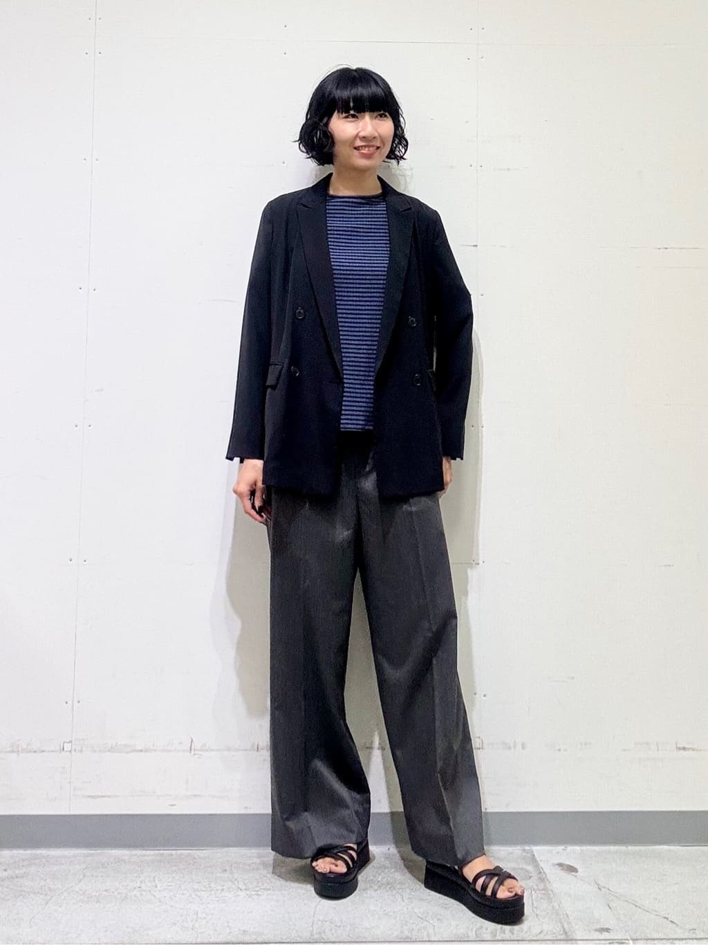 naoさんの「INDIVI｜【軽く羽織れる！】ダブルジャケット」を使ったコーディネート