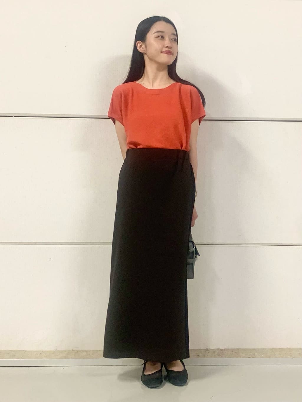 sahoさんの「THE SHOP TK｜【6色展開】さらさらフレンチニット【毛玉になりにくい/洗濯機OK】」を使ったコーディネート