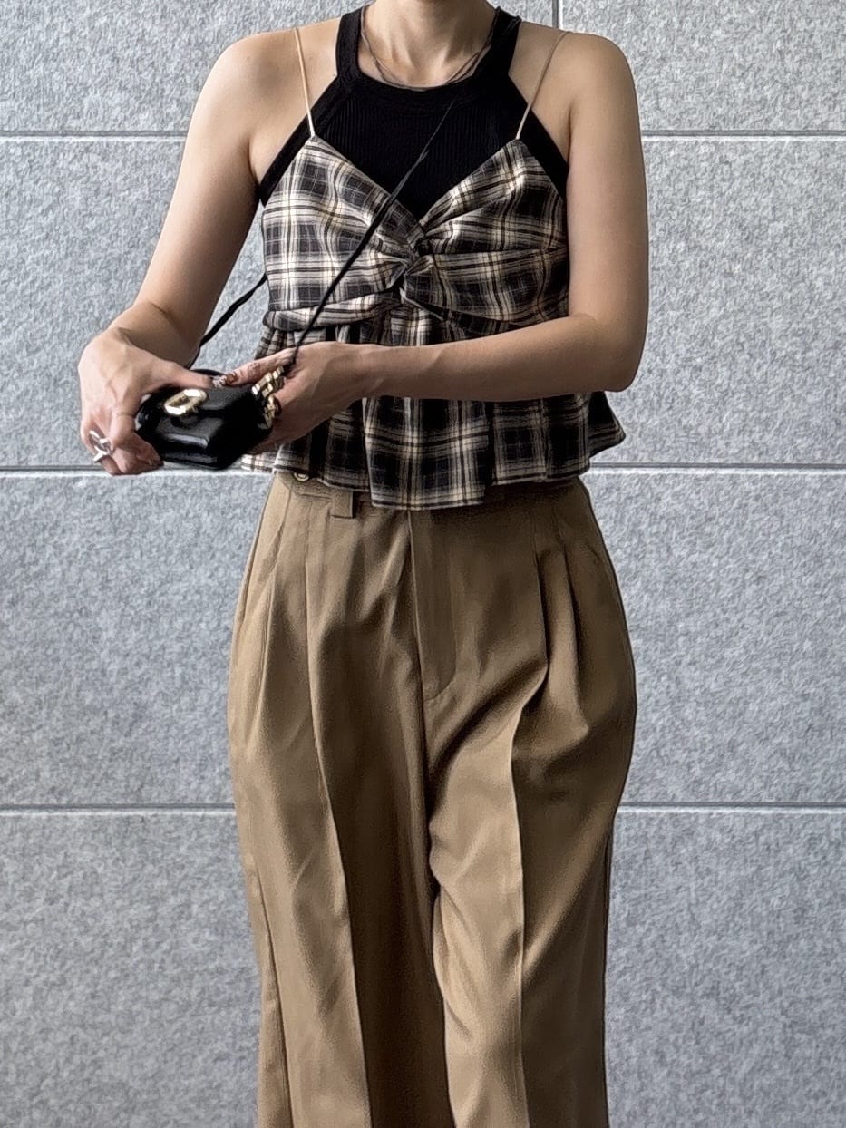 kotakiさんの「INDIVI｜オンブレチェックビスチェ」を使ったコーディネート