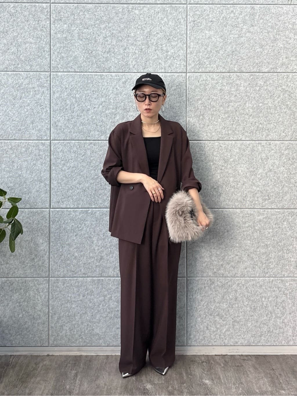 kotakiさんの「INDIVI｜Comfy SET UP｜イージーストレートワイドパンツ【セットアップ対応／通勤/カセット服】」を使ったコーディネート