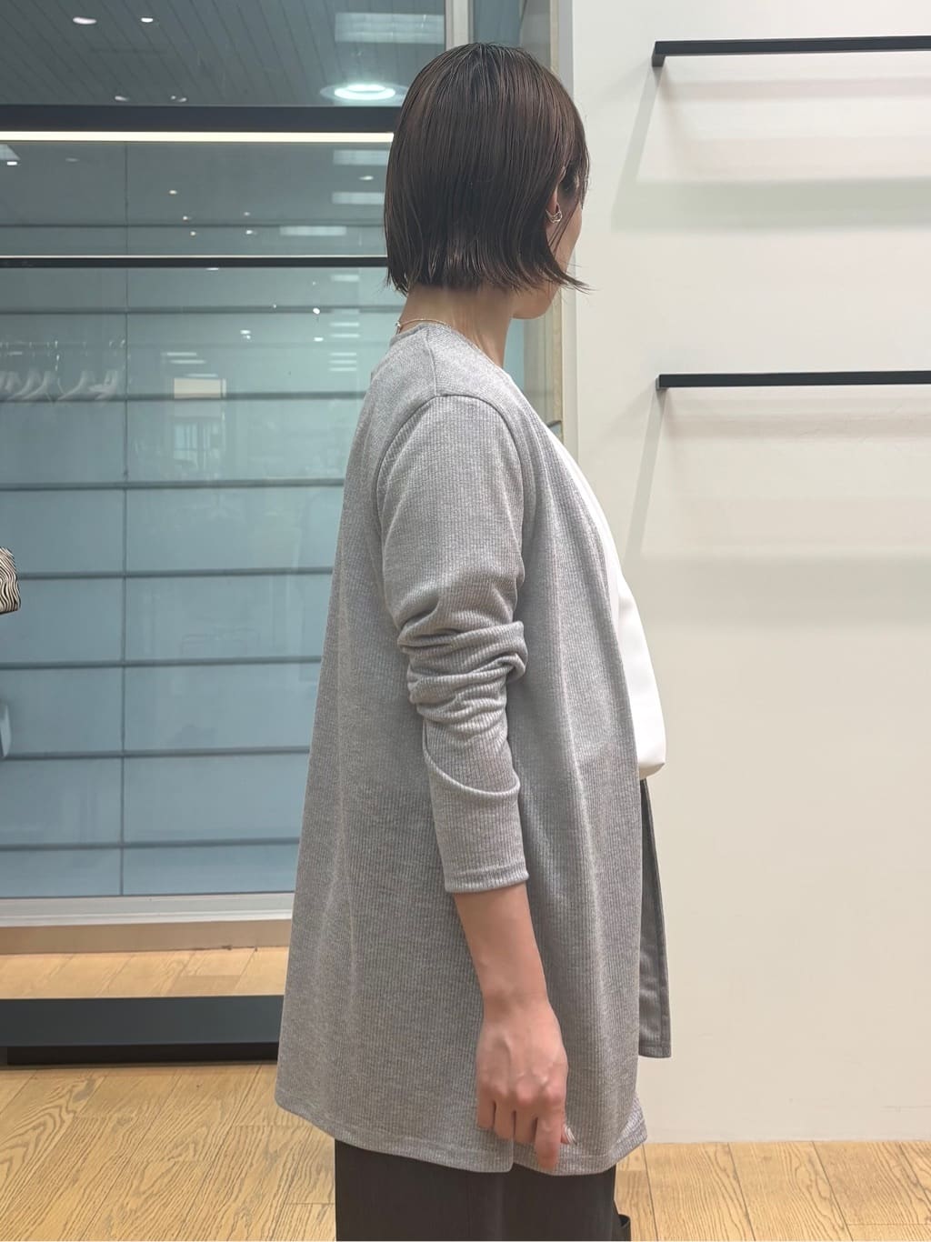 asamiさんの「INDIVI｜【UVケア】タックブラウス」を使ったコーディネート