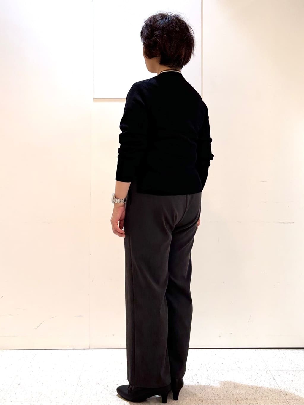 ヤスコさんの「Reflect｜【ウエスト総ゴム／セットアップ可】フルレングスストレートパンツ」を使ったコーディネート
