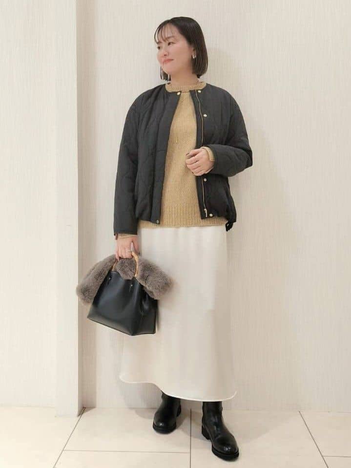 naokoさんの「UNTITLED｜【ゆったり】三つ杢カラーニット」を使ったコーディネート