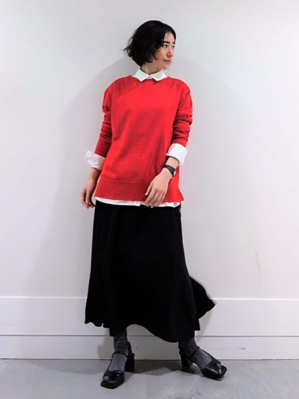 ミズタさんの「UNTITLED｜【セットアップ可/後ろウエストゴム】リラクパウダースカート」を使ったコーディネート