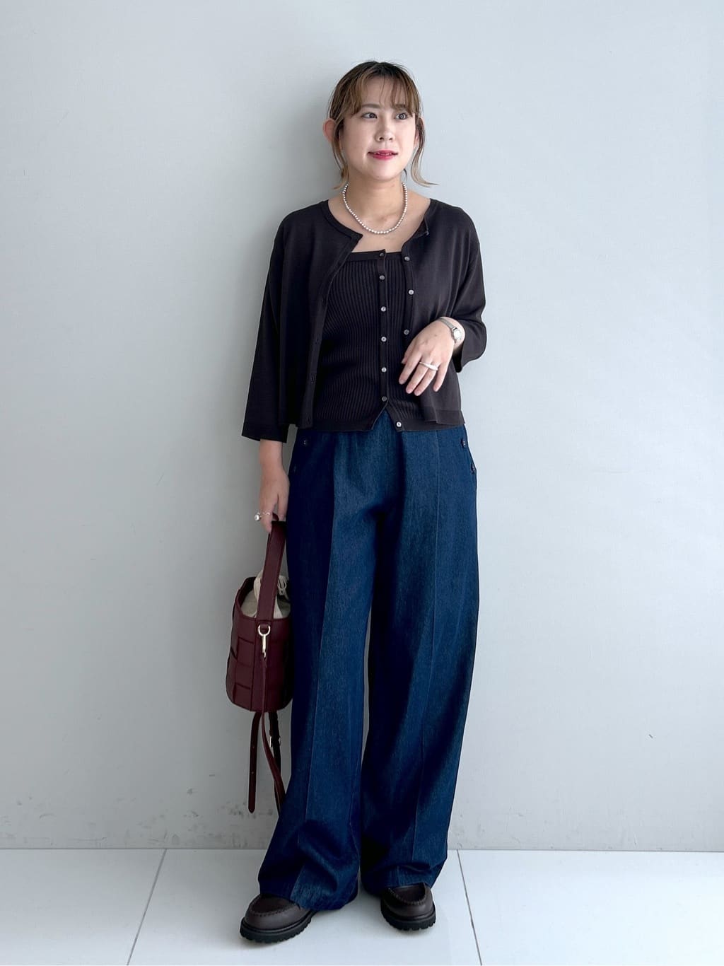 Hirokaさんの「Dessin｜【2点セット・洗える】2WAYカーディガン＆キャミソールアンサンブル」を使ったコーディネート