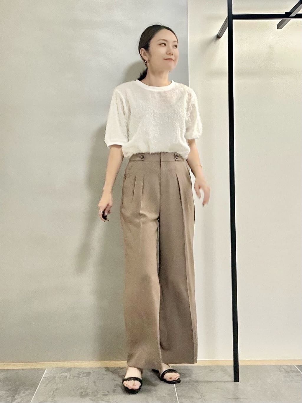 MAIさんの「INDIVI｜【軽く羽織れる！】ダブルジャケット」を使ったコーディネート