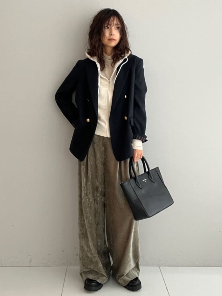misaさんの「DRESSTERIOR｜デキシー吊裏毛ジップアップパーカ」を使ったコーディネート