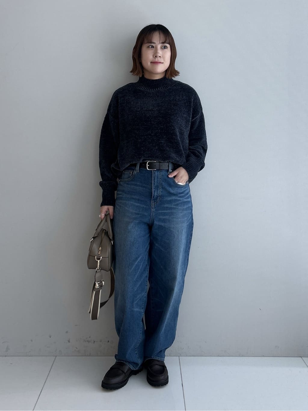 Hirokaさんの「Dessin｜【洗える】ハイネックベロアモールニット」を使ったコーディネート