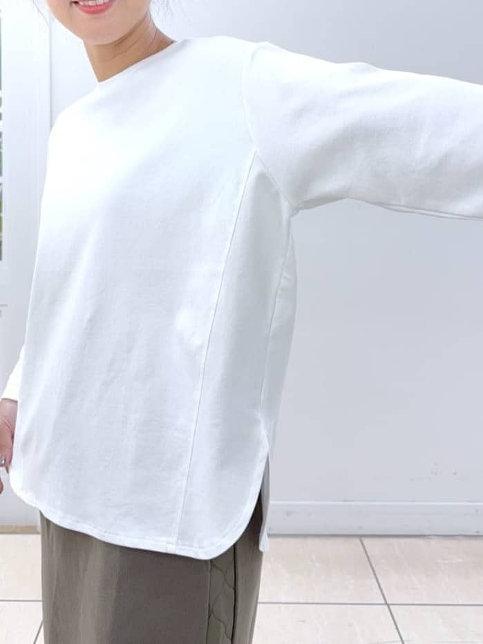 Osawaさんの「Dessin｜【美シルエット/洗える】切替カットソー」を使ったコーディネート