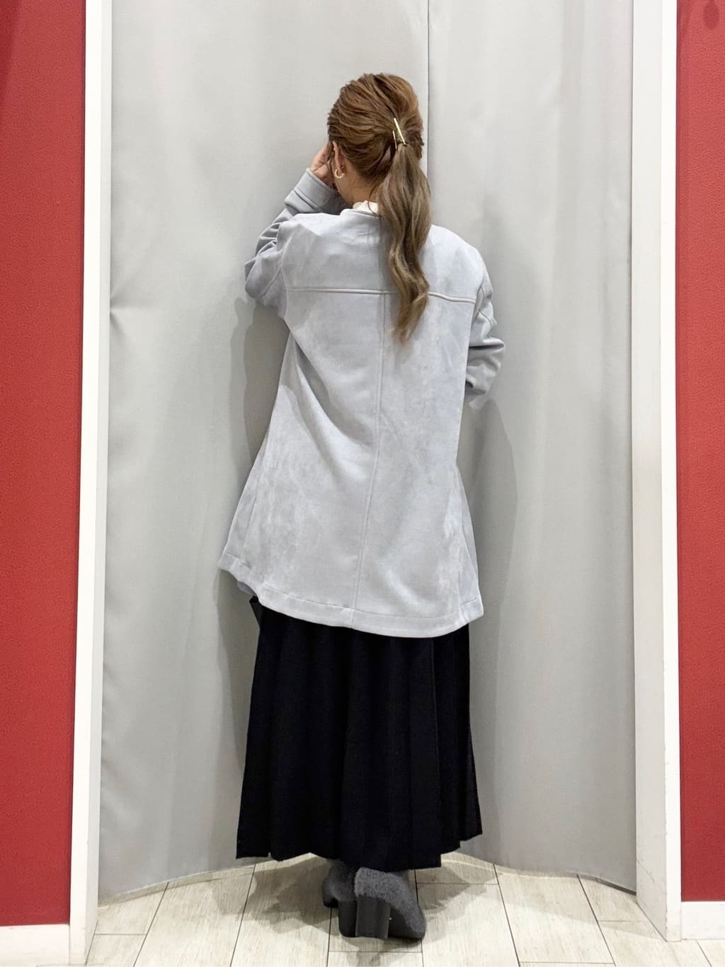 shioさんの「SHOO･LA･RUE｜【S-LL】上品さを纏う やわらかフェイクスエード ミドル丈ブルゾン」を使ったコーディネート