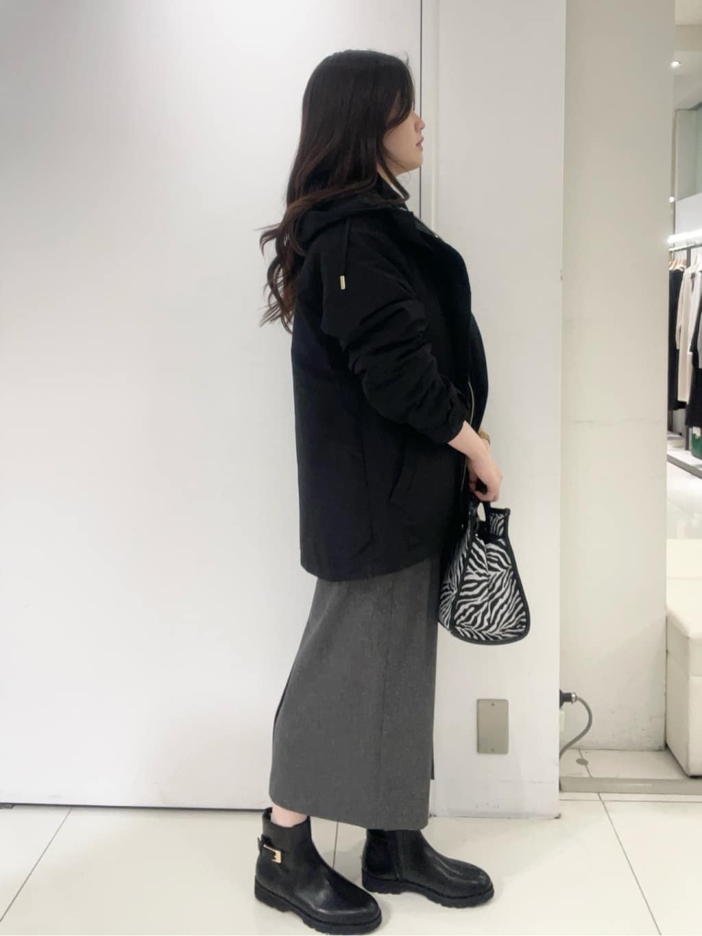 moeさんの「UNTITLED｜【8色展開/体型カバー】魅せるタイムレスニット」を使ったコーディネート