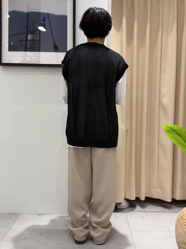 はさんの「THE SHOP TK｜切替ボディバッグ」を使ったコーディネート