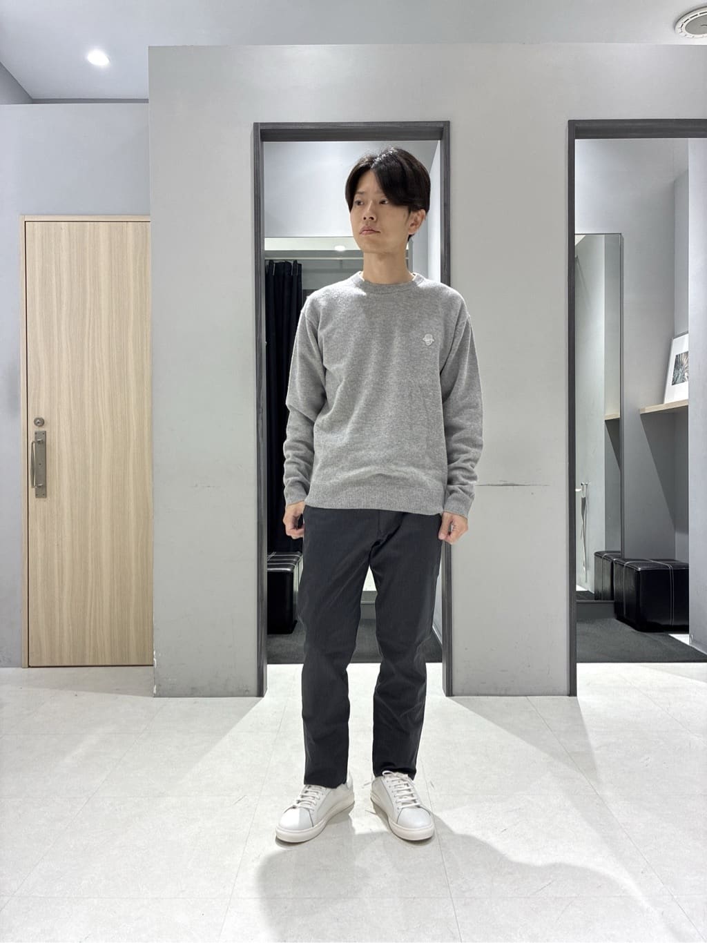 わいずみさんの「TAKEO KIKUCHI｜【袖取り外し可】デタッチャブル ダウンブルゾン」を使ったコーディネート