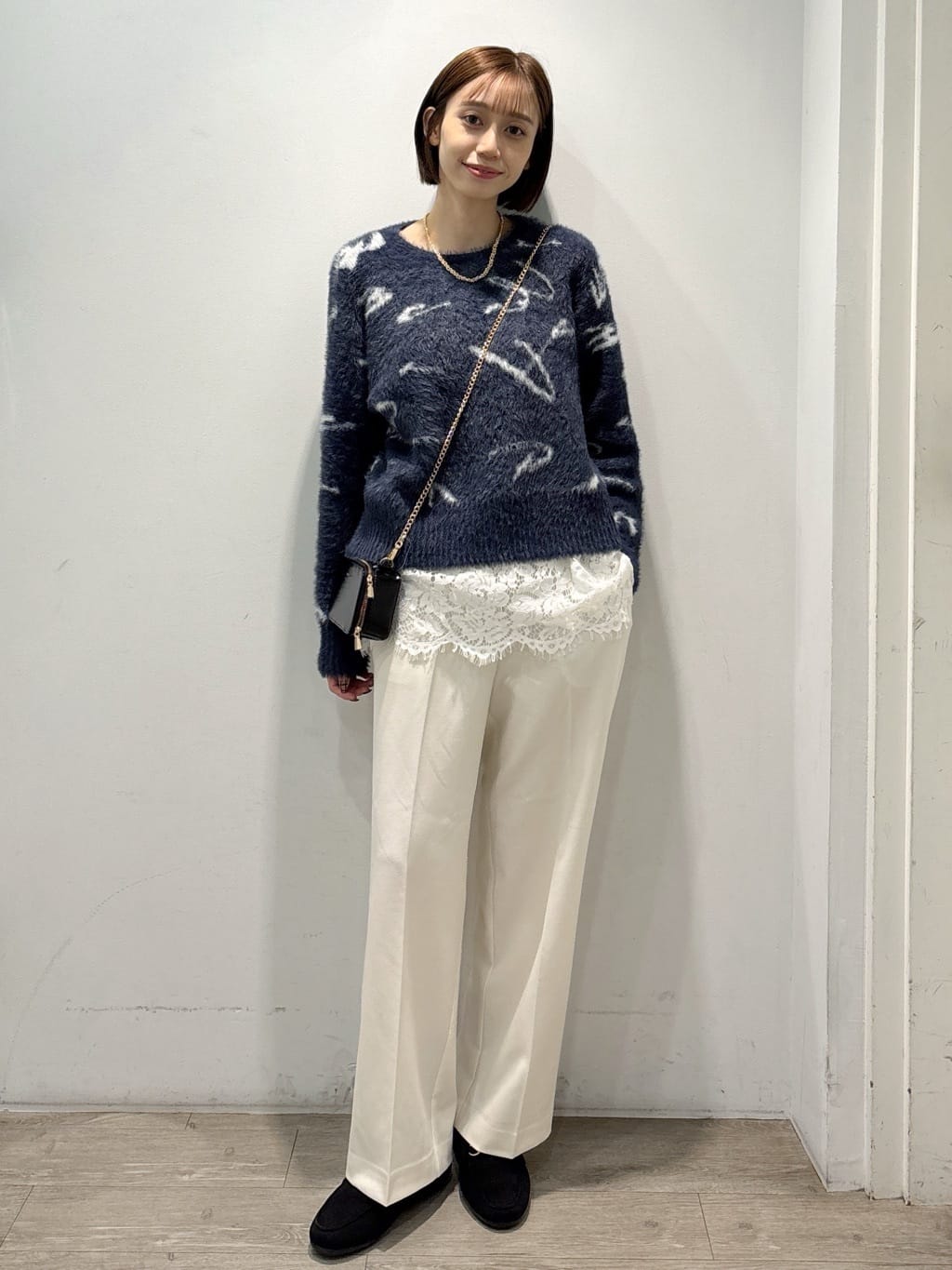 ぶまりんさんの「OPAQUE.CLIP｜アート柄シャギーニット【洗濯機OK】」を使ったコーディネート