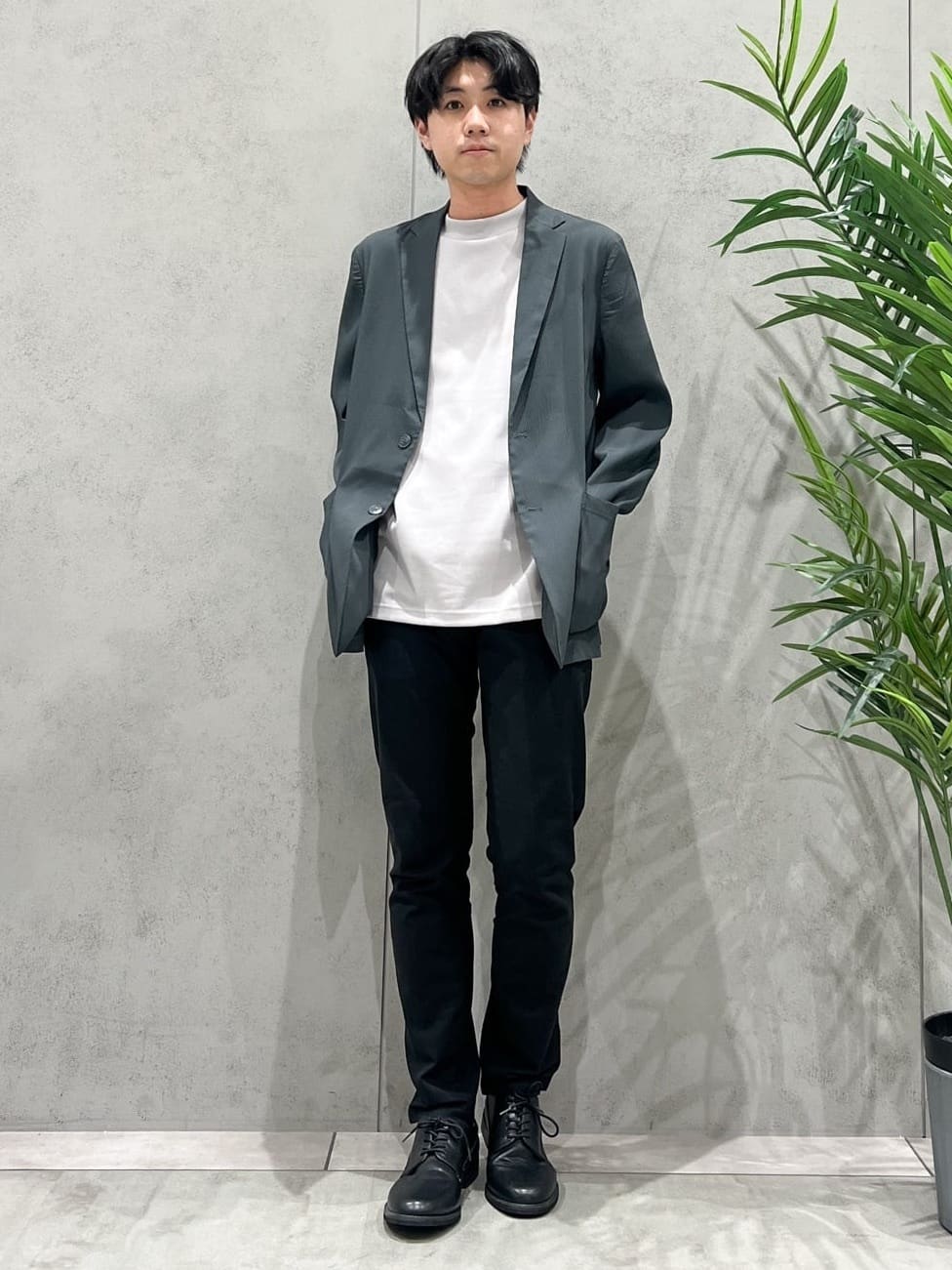 SHI-MAさんの「THE SHOP TK｜【Begin/ビギン10月号掲載】楊柳スマートジャケット　軽量/洗濯機OK/セットアップ可」を使ったコーディネート