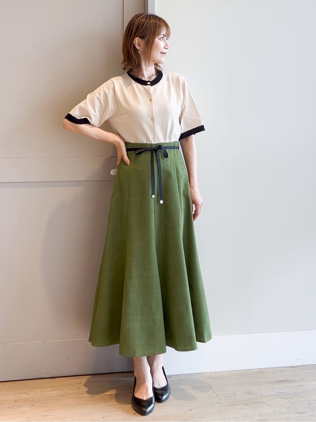yamakoさんの「grove｜ドットで華やぐ　軽やかマーメイドスカート」を使ったコーディネート