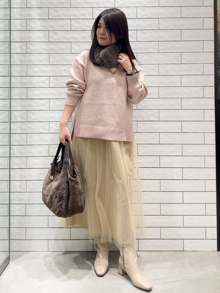 Minさんの「OPAQUE.CLIP｜リラクシークルーネックニット【洗濯機OK】」を使ったコーディネート