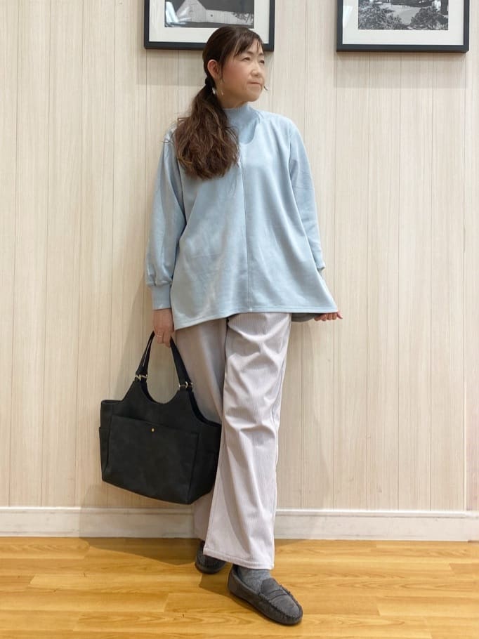 natsuさんの「SHOO･LA･RUE｜【あったか】ボリュームフードが小顔効果 スライバーフーディーコート」を使ったコーディネート