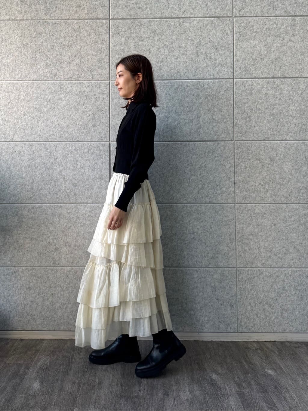 uchi__yamaさんの「CODE A｜sleek collar knit」を使ったコーディネート