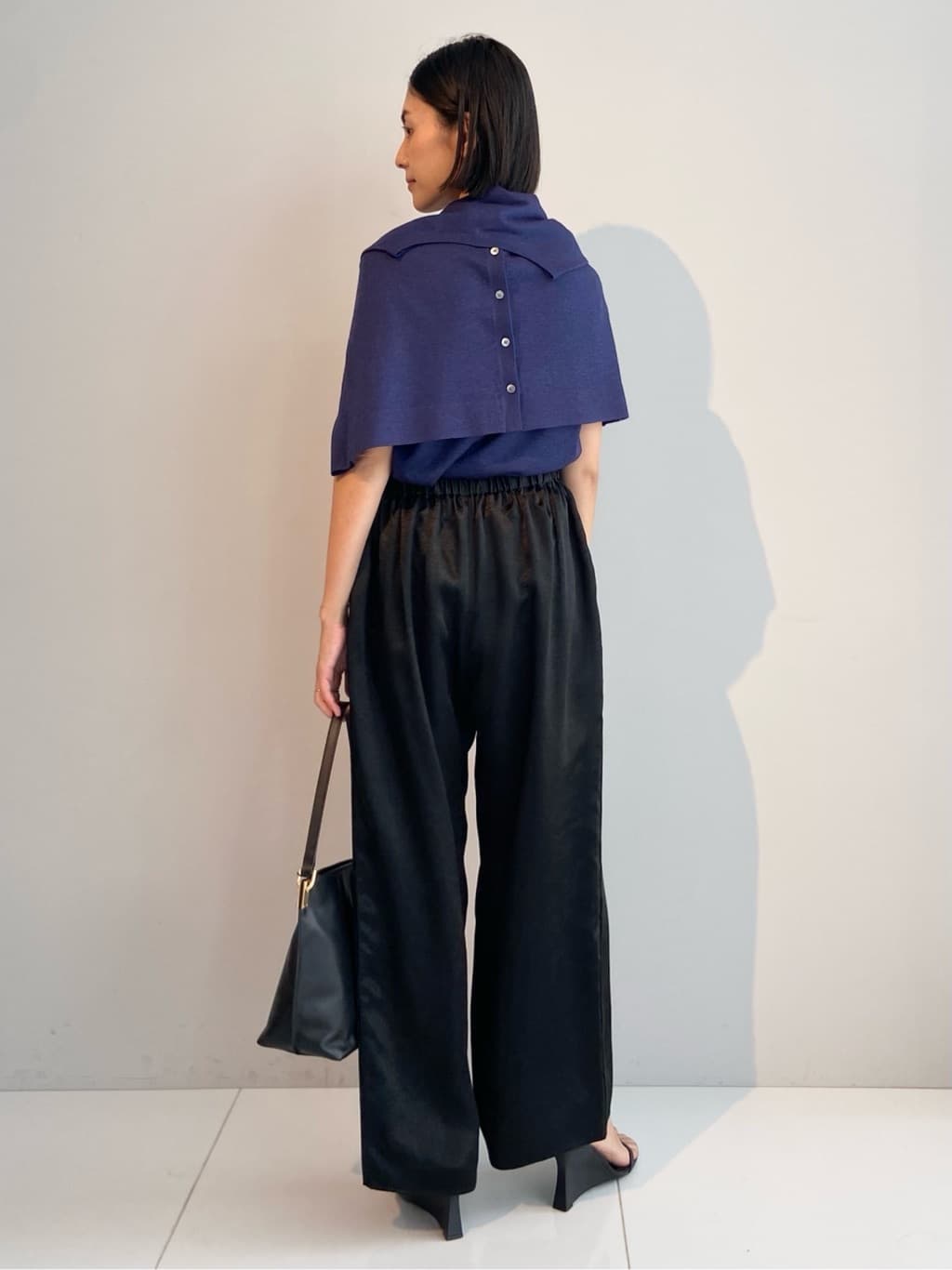 AYAさんの「UNTITLED｜【アンサンブル可/洗える】シアーノースリーブ プルオーバー」を使ったコーディネート