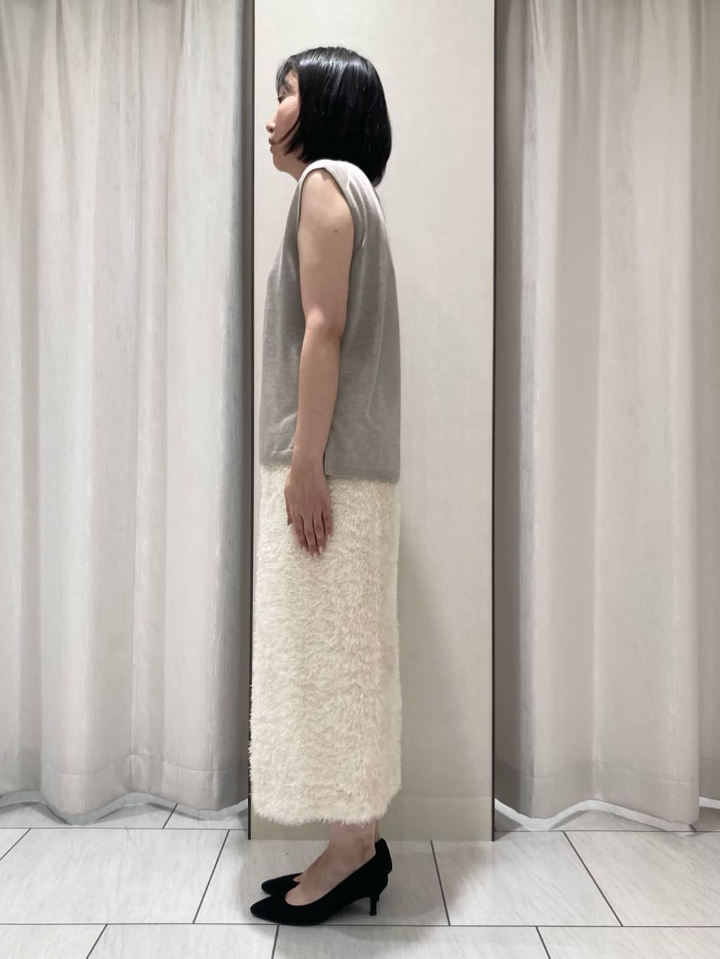 わたなべさんの「UNTITLED｜【アンサンブル可/洗える】シアーノースリーブ プルオーバー」を使ったコーディネート