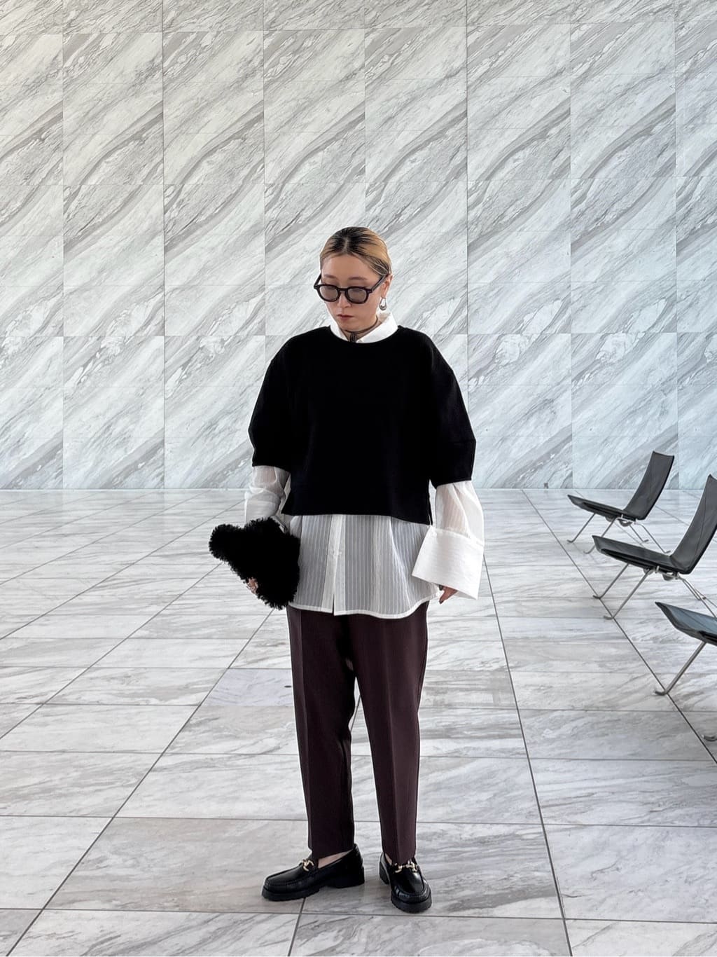 kotakiさんの「INDIVI｜Comfy SET UP｜イージーテーパードパンツ【セットアップ対応／通勤/カセット服】」を使ったコーディネート