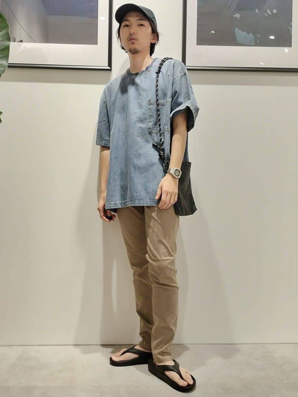 takutoさんの「THE SHOP TK｜ライトデニム半袖Tシャツ【洗濯機OK】」を使ったコーディネート