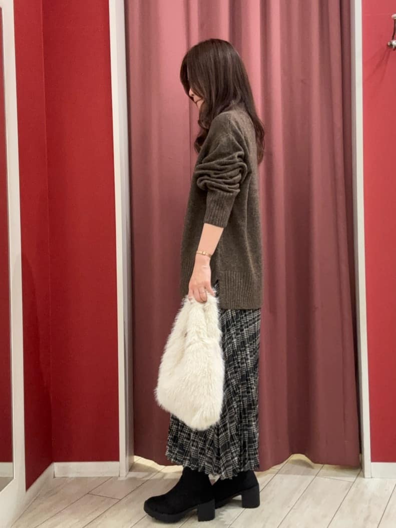 hassyさんの「SHOO･LA･RUE｜【S-LL】ゆるシルエットな メランジタートルニット」を使ったコーディネート