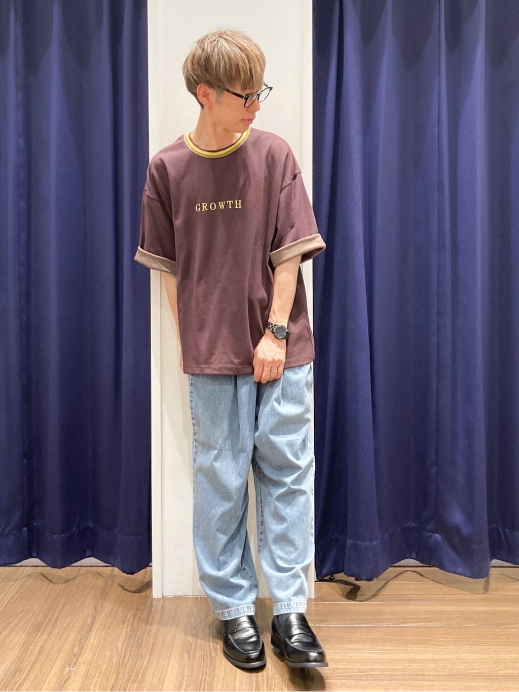 つーじーさんの「THE SHOP TK｜配色刺繍6分袖Tシャツ 【ビッグシルエット／洗濯機OK】」を使ったコーディネート