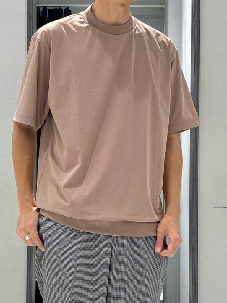 わいずみさんの「TAKEO KIKUCHI｜【COOL CITY WEAR】テーラードTシャツ /接触冷感」を使ったコーディネート
