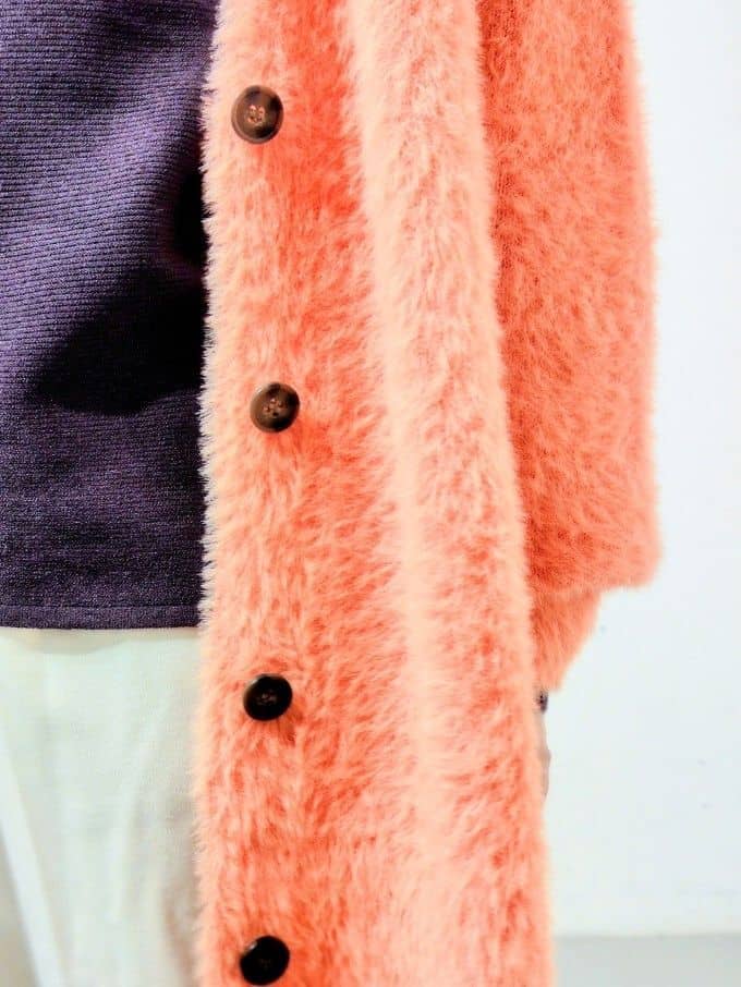 kodamaさんの「THE SHOP TK｜【ふわふわあったか】フェザーカーディガン」を使ったコーディネート