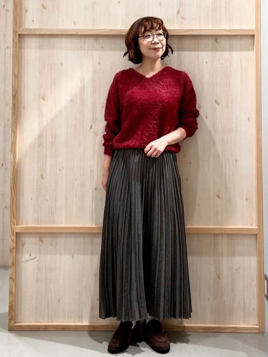nakoさんの「THE SHOP TK｜【華やかで柔らか】ふわふわフェザーニット/洗える・前後2WAY」を使ったコーディネート