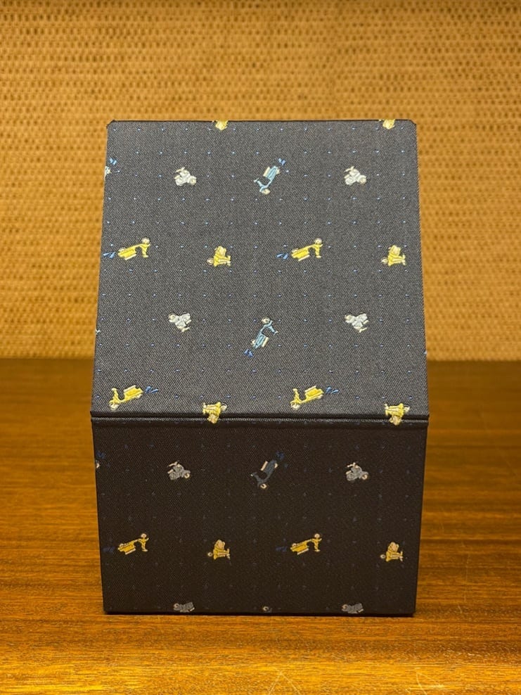 iwさんの「TAKEO KIKUCHI｜【BOXセット】クラシックシャドーストライプ ネクタイ＆タイバー」を使ったコーディネート
