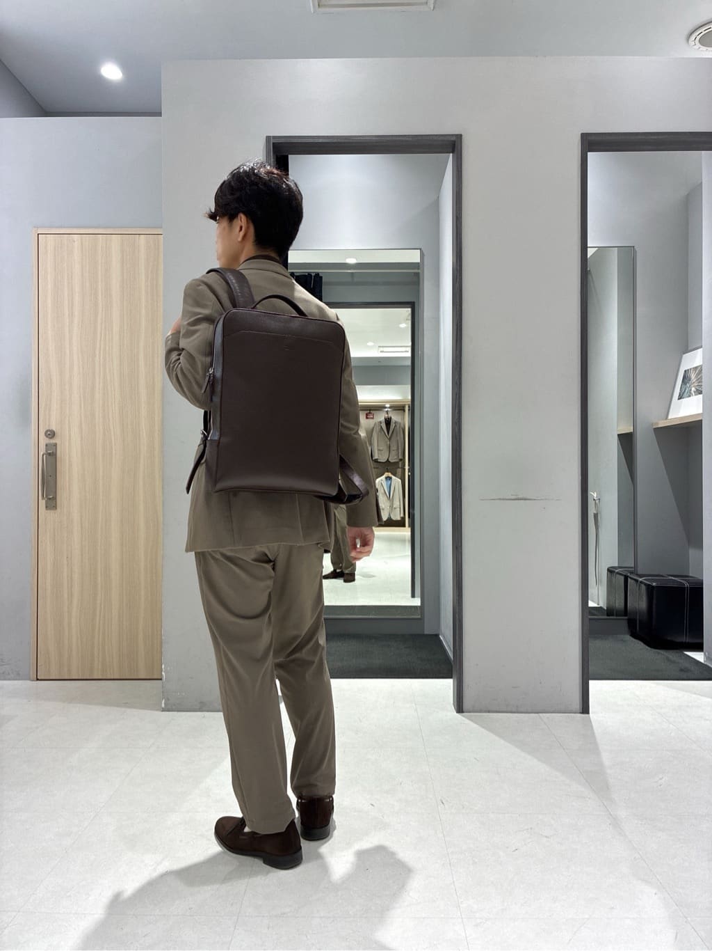 わいずみさんの「TAKEO KIKUCHI｜【360&deg;ストレッチ／セットアップ対応】None Of Stress ジャケット」を使ったコーディネート