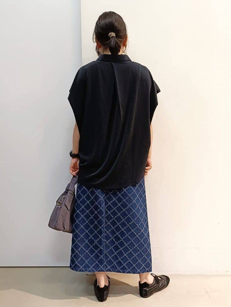 あんさんの「THE SHOP TK｜コットンライクブラウス【接触冷感/洗濯機OK/UV/セットアップ可】」を使ったコーディネート