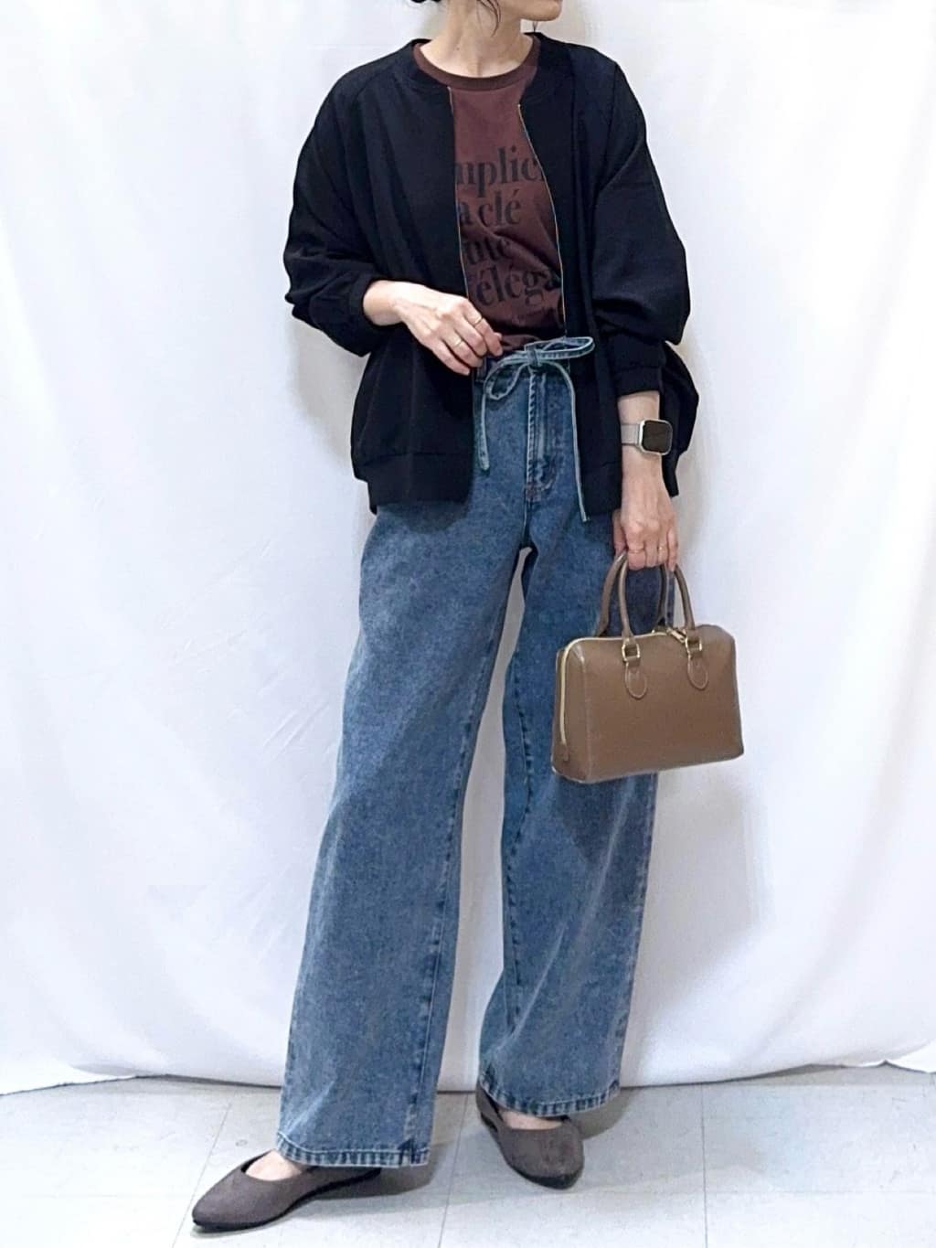 𝐇𝐢𝐫𝐨𝐦𝐢さんの「SHOO･LA･RUE｜【洗濯機可/S-LL】さっと羽織れる 軽量リブブルゾン」を使ったコーディネート