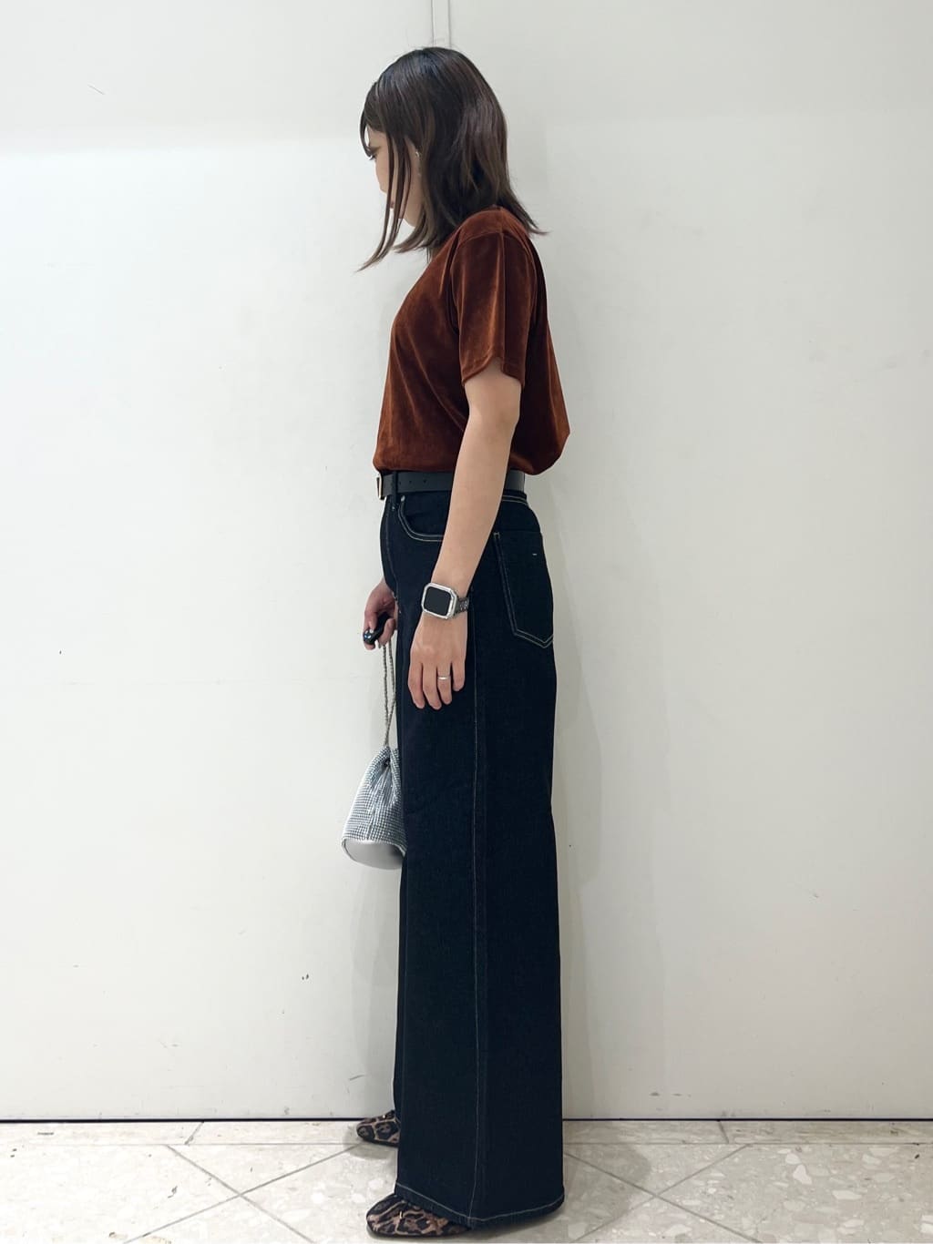 yuiさんの「OPAQUE.CLIP｜フロッキーチュールTシャツ【洗濯機洗い可】」を使ったコーディネート
