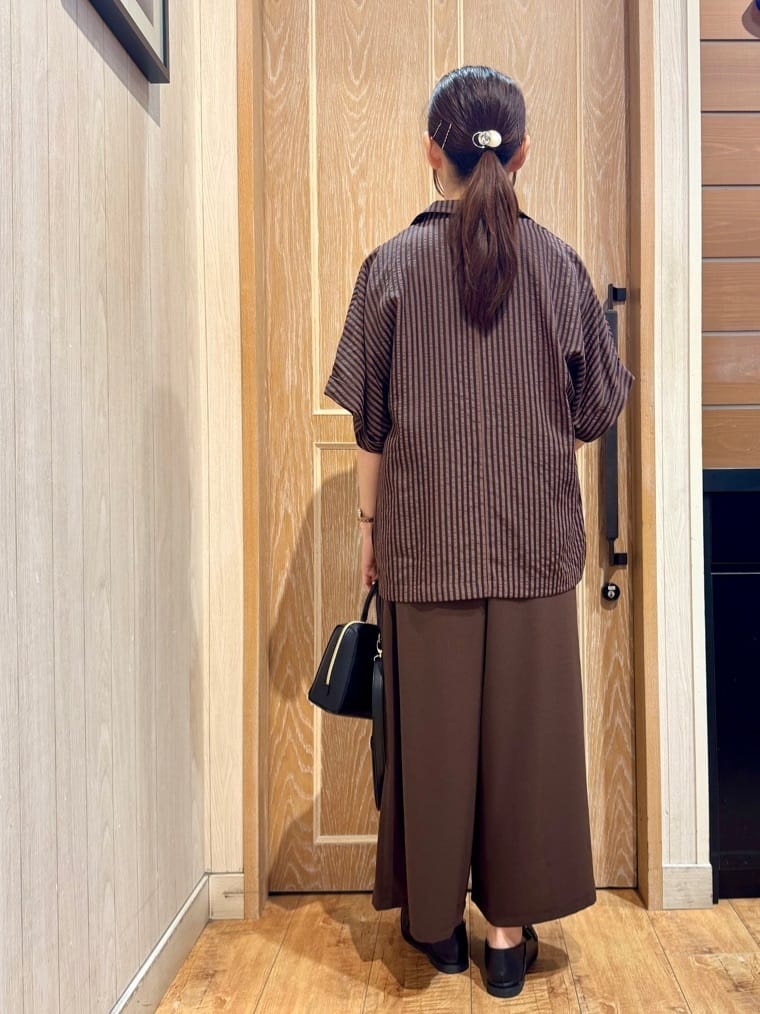 KAORIさんの「SHOO･LA･RUE｜【S-LL/ひんやり/UV】選べる6柄でそれぞれ欲しくなる プリントTシャツ」を使ったコーディネート