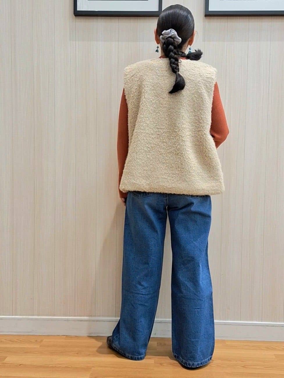 Saoさんの「SHOO･LA･RUE｜ふわふわファーベスト」を使ったコーディネート
