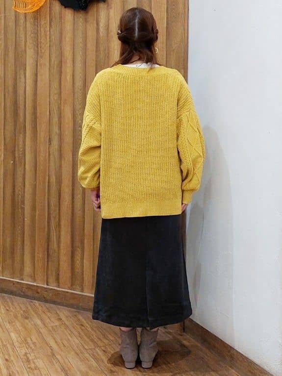 はっぴーさんの「SHOO･LA･RUE｜【洗濯機可/S-LL】大人の抜け感 ざっくり編み モールケーブルカーディガン【CIRCRIC】」を使ったコーディネート
