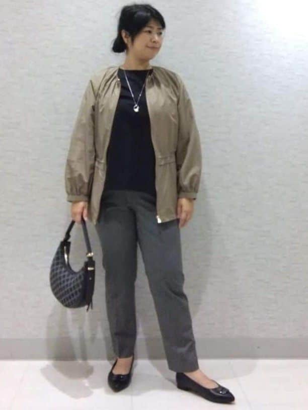 sakoさんの「Reflect｜【私のパンツ／手洗い可】ベーシックテーパードパンツ」を使ったコーディネート