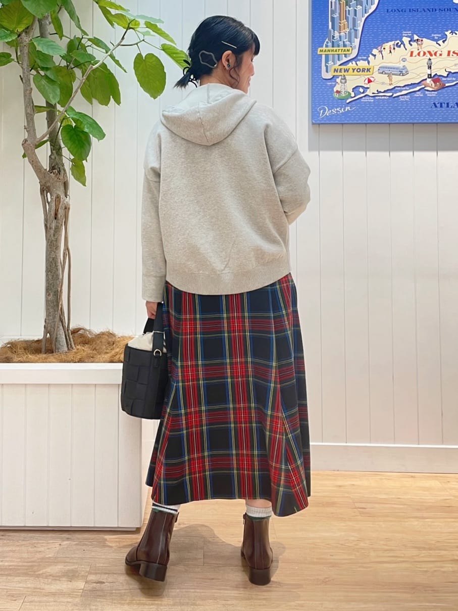 mikaさんの「Dessin｜【洗える】クルーネックワイドニット」を使ったコーディネート